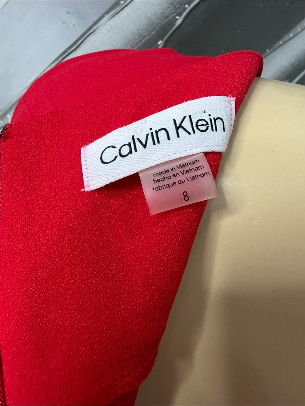 Calvin Klein Women’s Sz 8 Red Sleeveless Sheath Dress